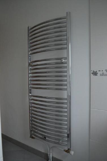 Installation de radiateurs et de sèche-serviettes à Grandchamp-des-Fontaines