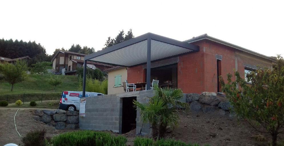 Installation d'une pergolas bioclimatique