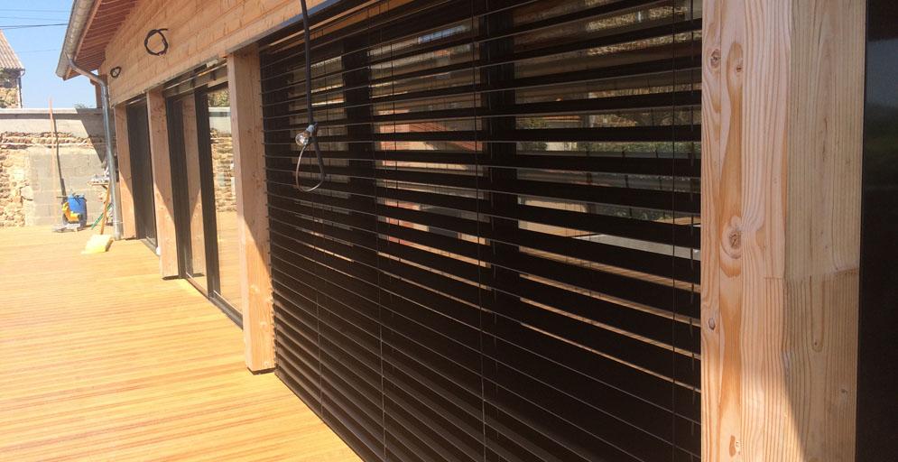 stores extérieurs brise soleil orientable