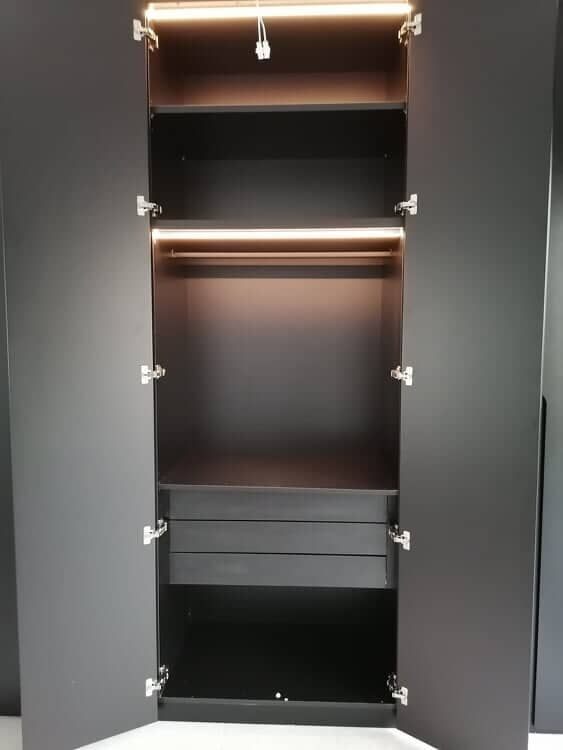 Κατασκευή Ντουλάπας