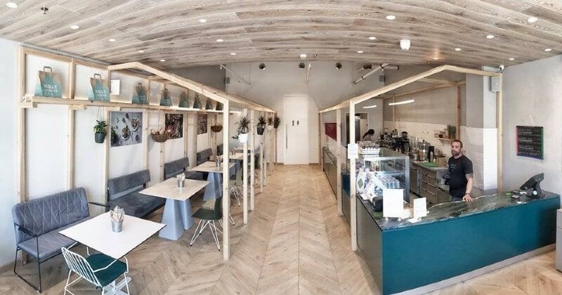 Επιπλώσεις Καταστημάτων
