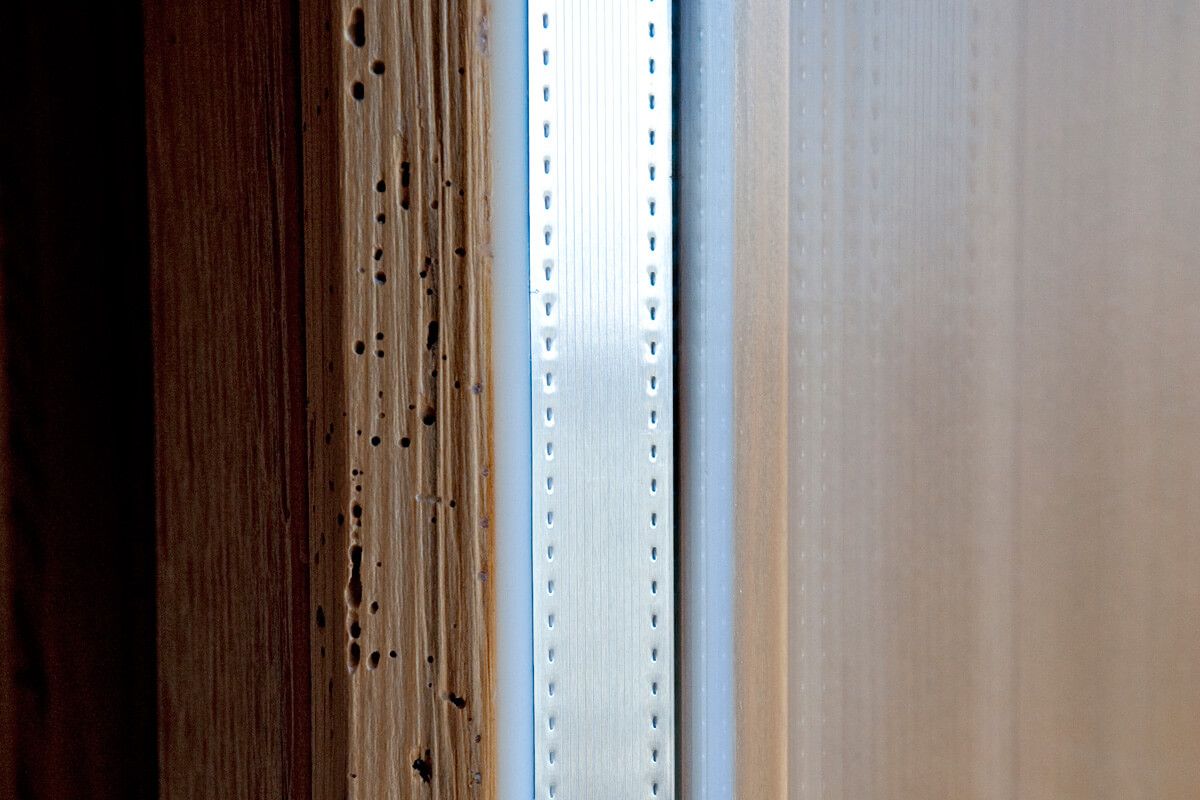 massgefertigte Fenster und Türen aus Holz – Bruno Clalüna