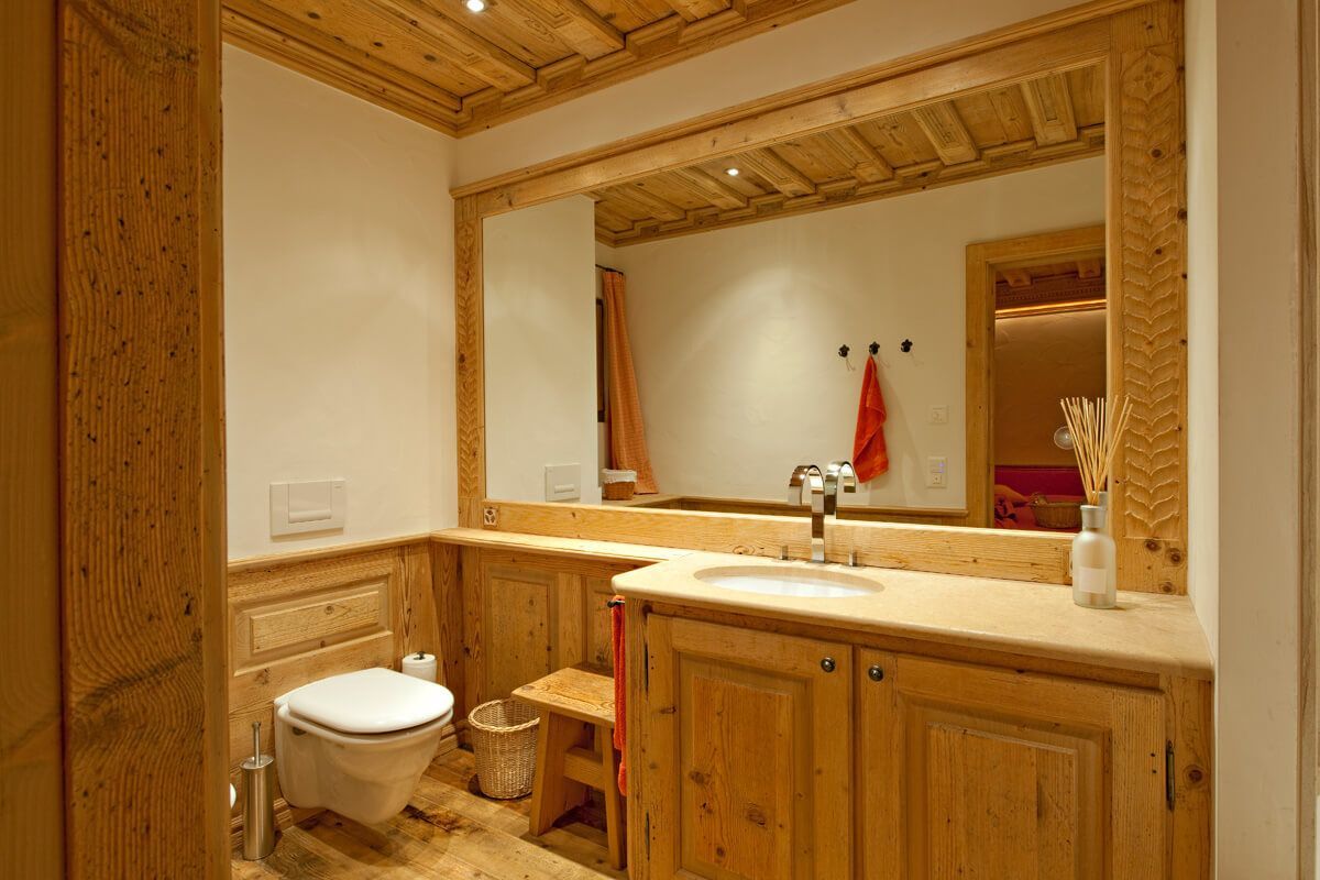 arredi in legno per il bagno - Bruno Clalüna