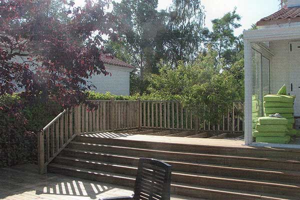 terrasse avec escalier 5 marches en bois