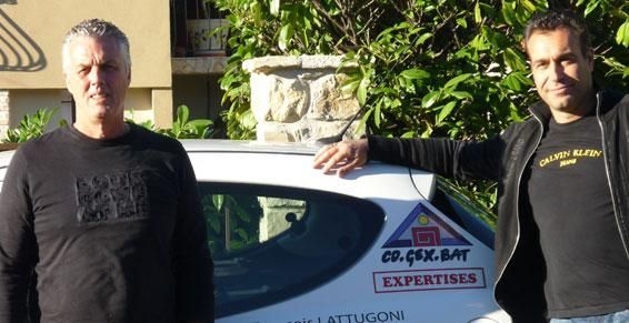 M. Lattugoni réalisant un diagnostic immobilier pour la société Co.Gex.Bat
