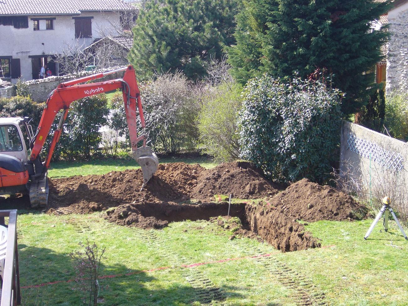 Terrassement trou de piscine