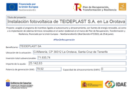A sign that says ' instalacion fotovoltaica de teideplast s.a. en la orotava ' on it