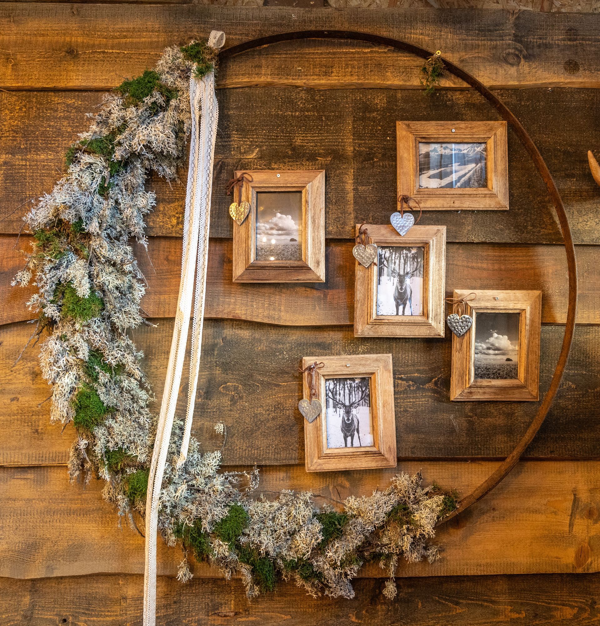 Grenz Alm - Eventlocation mit Hochzeitsschmuck