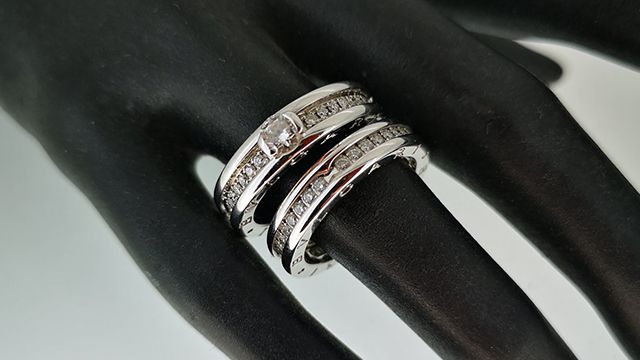 Bague deux anneaux or blanc et diamants