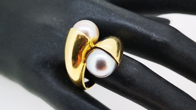 Bague en or et perles