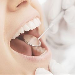Dentalhygiene 2 - Zahnärzte Zürich 2 - Emil S. Grünberg - Zürich