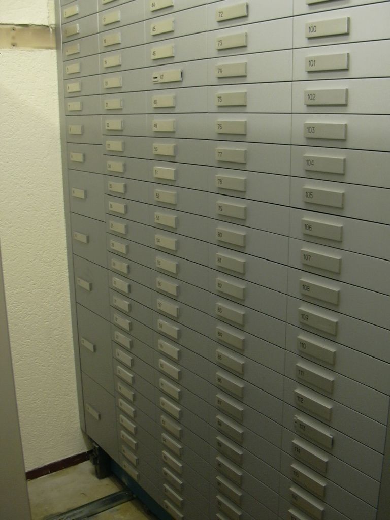 Aktenschränke - Wünnewil - Aeschimann Safe GmbH