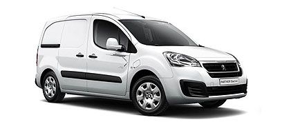 Fourgonnette Peugeot Partner blanche.