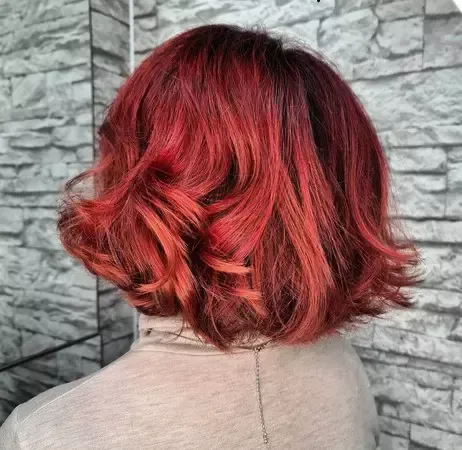 cheveux rouge