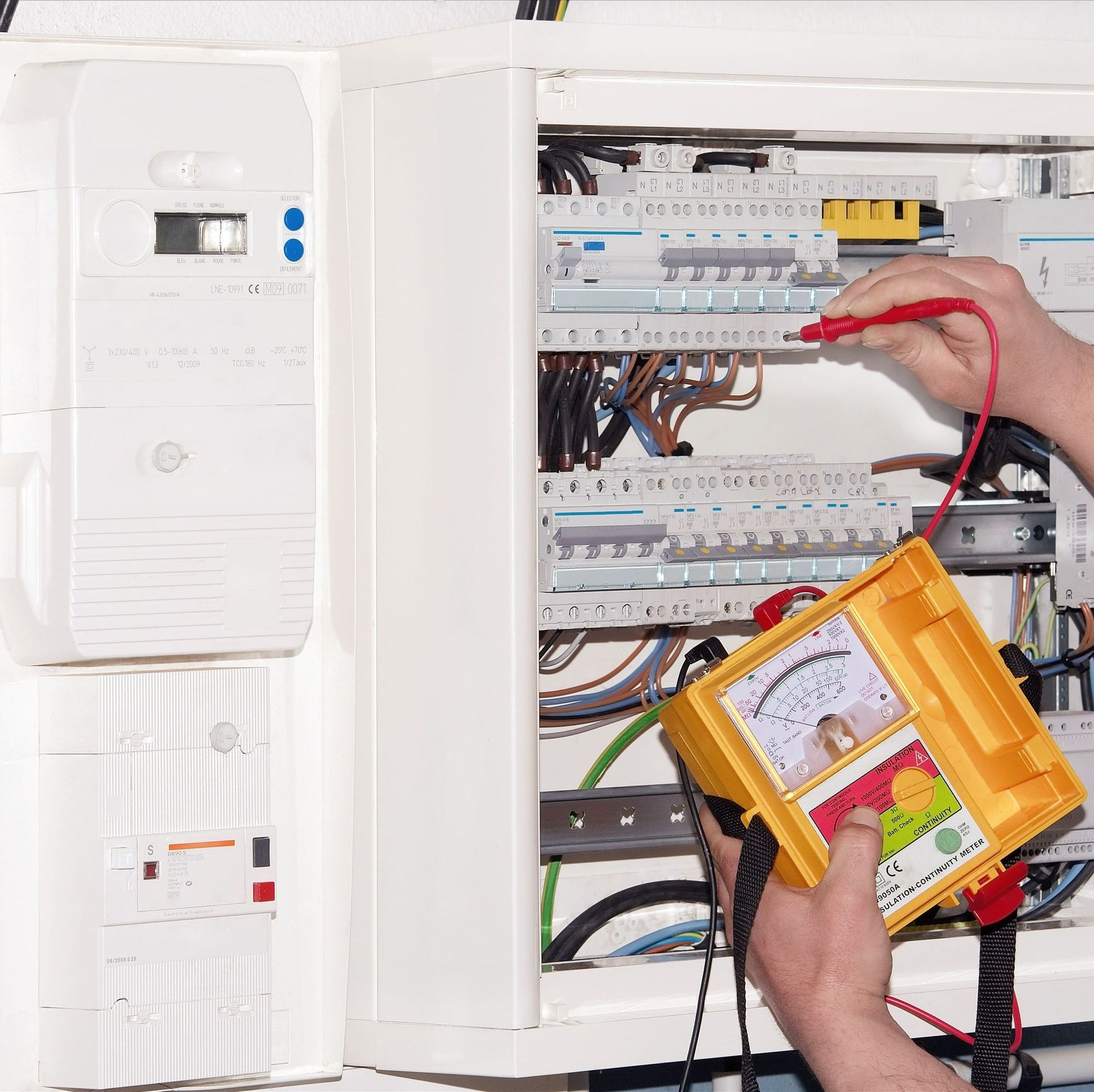 AA Elec-contrôle Sàrl - Ecublens