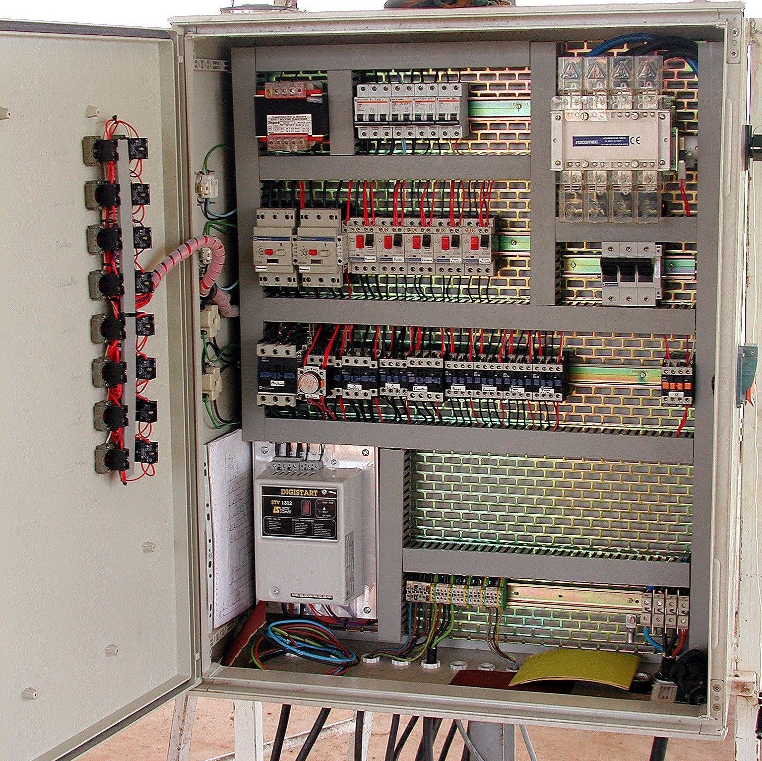 AA Elec-contrôle Sàrl - Ecublens