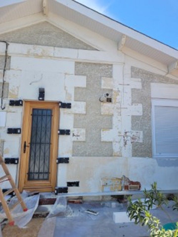 Mur avec un vieux crépi