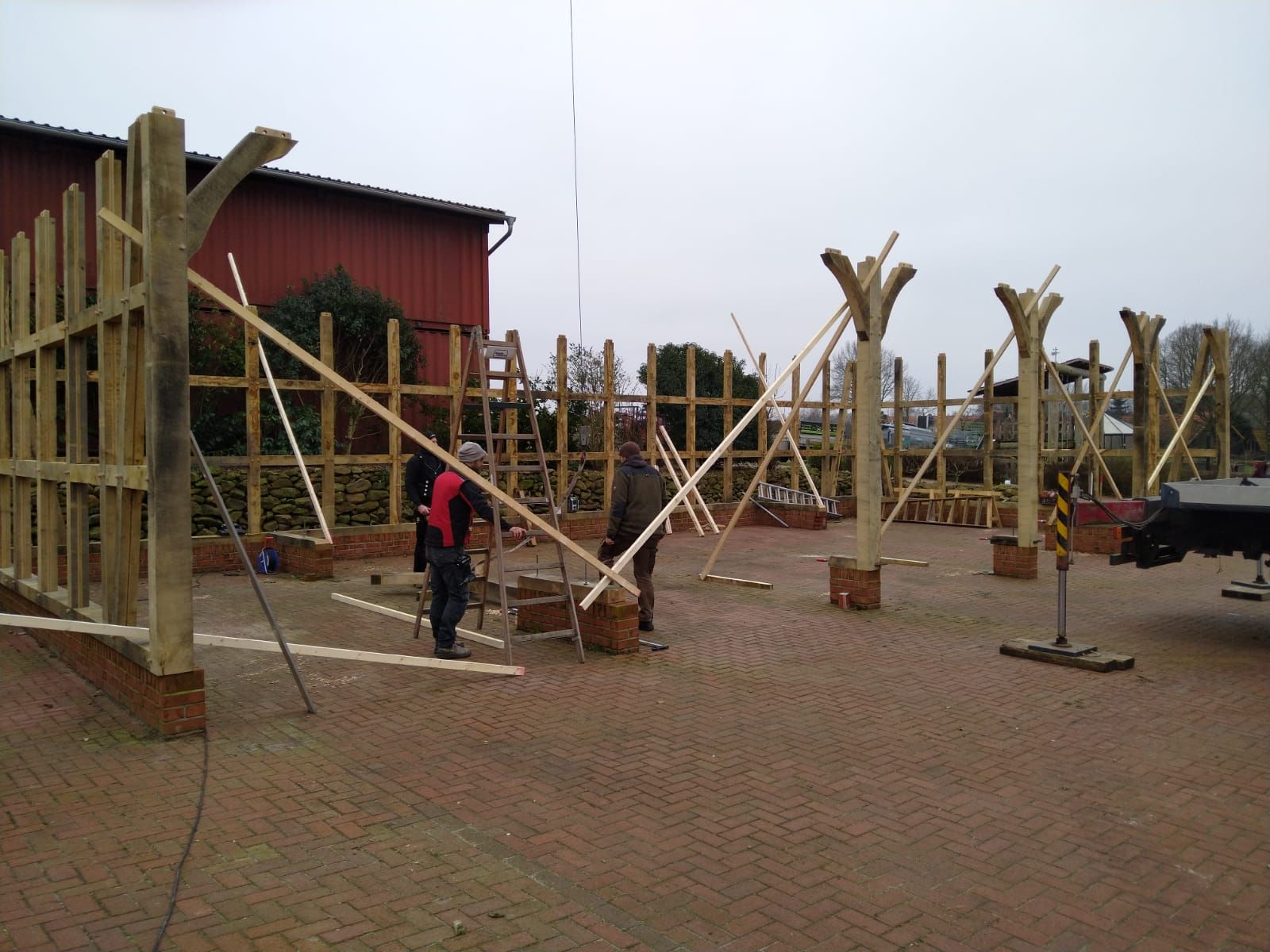 Daniel Kiffer Holz- und Baumontagen in Bruchhausen-Vilsen