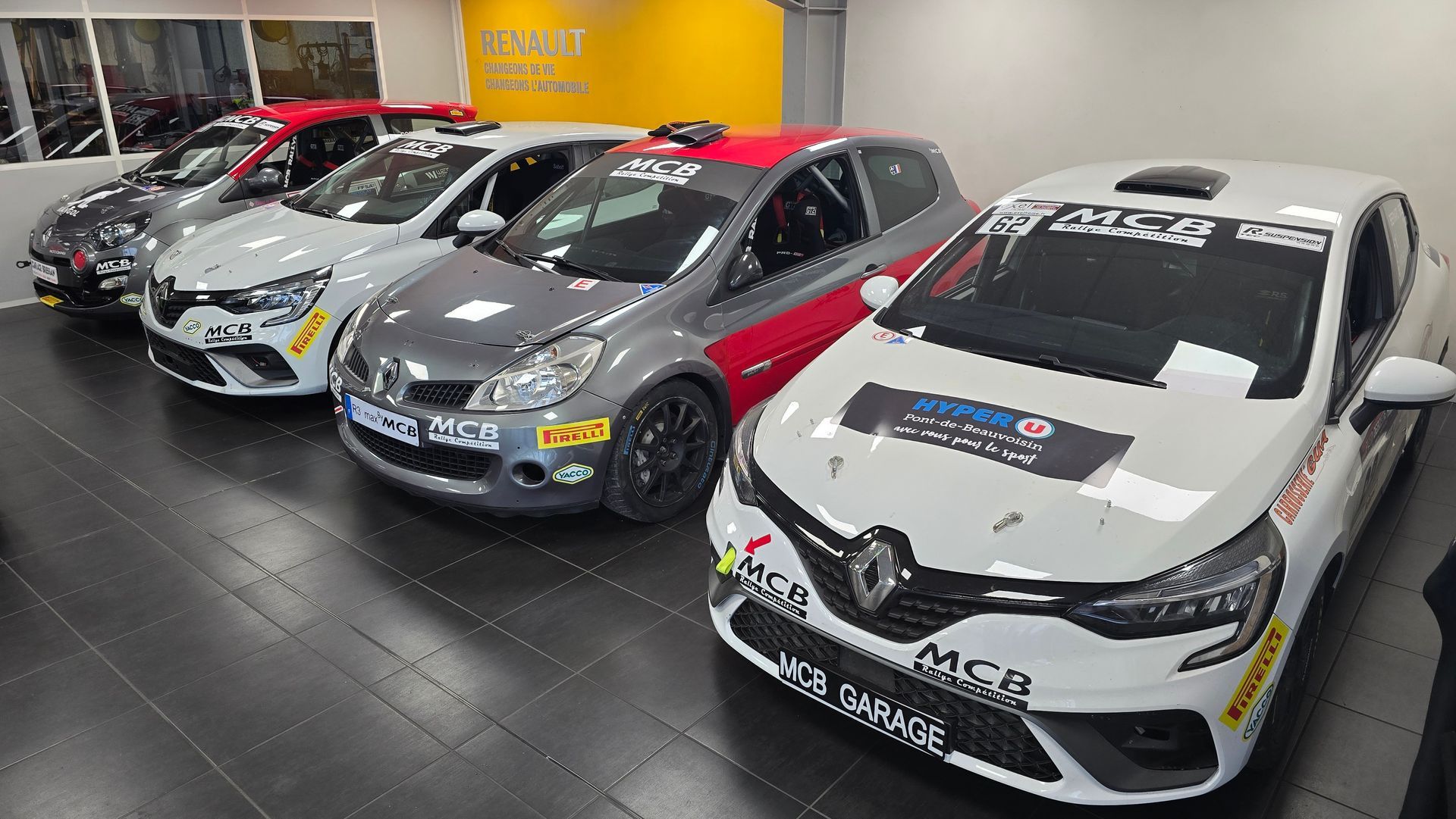 FACADE EXTERIEUR RENNAULT