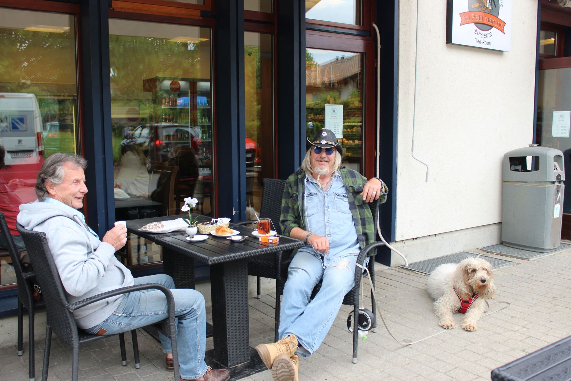 Au Petit Marché Cocaj Sàrl