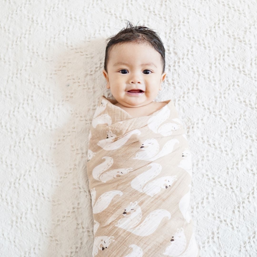 Should I Swaddle My Baby?