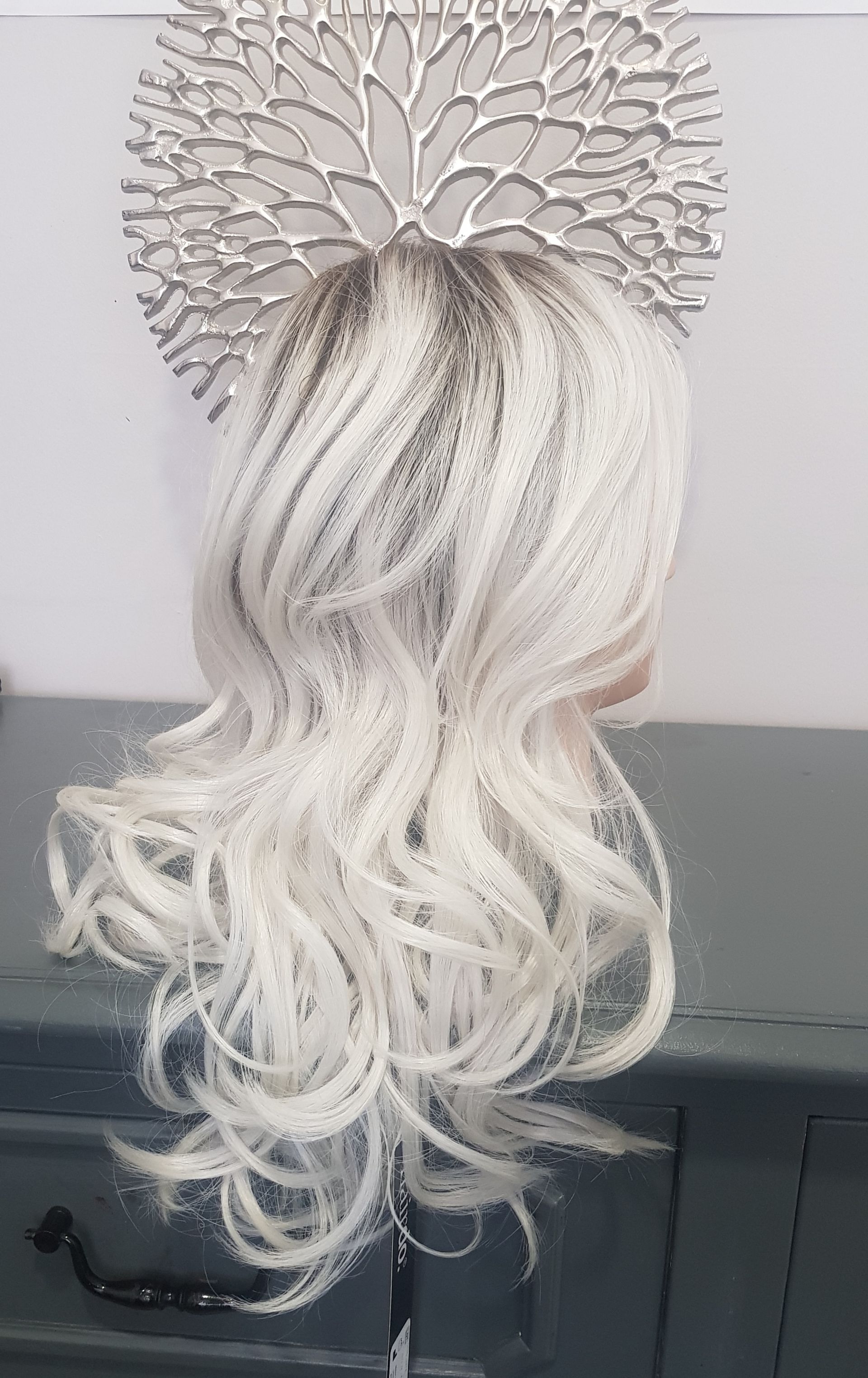 Perruque blanc platine