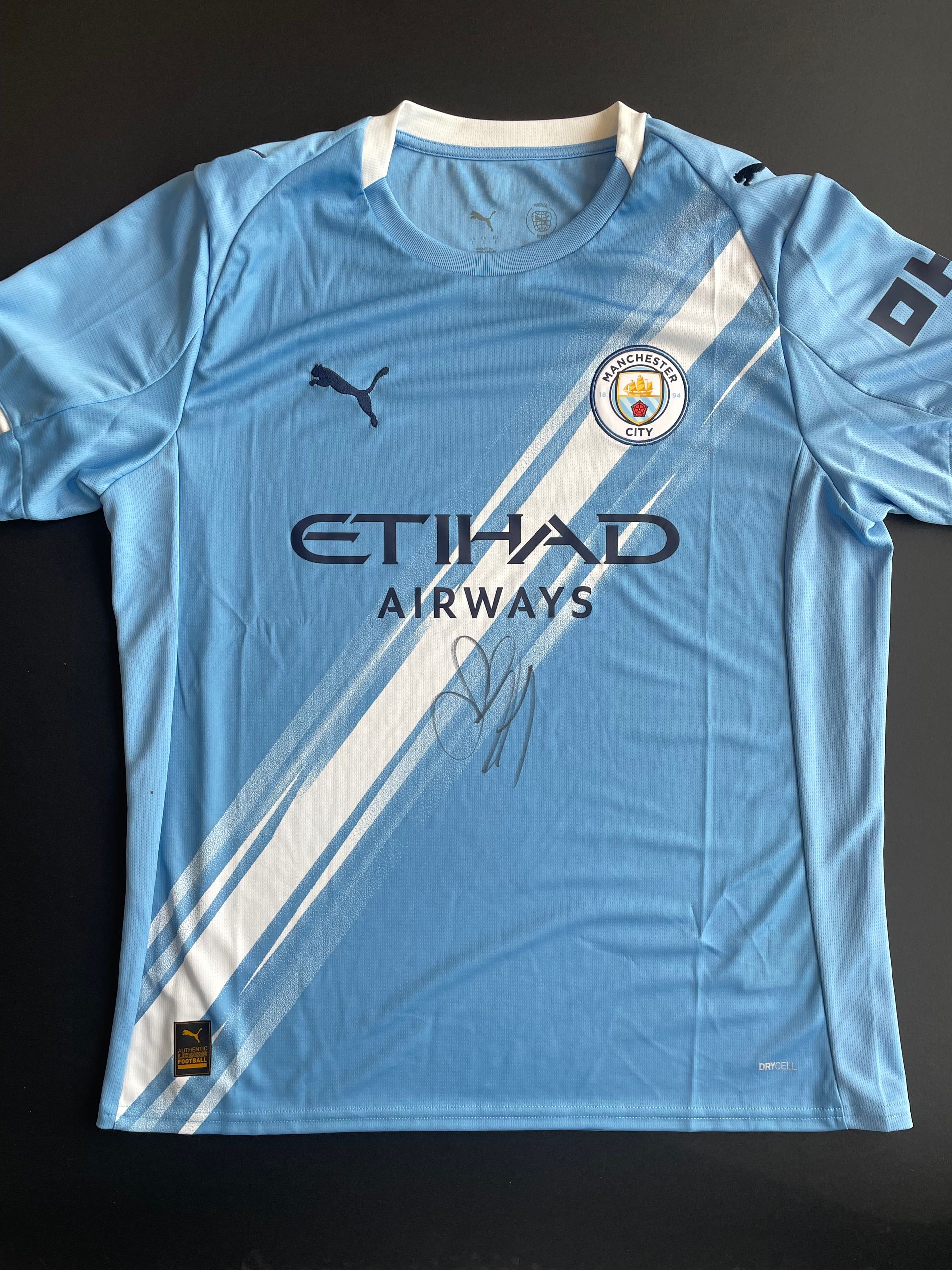 Erling Haarland signed shirt 2025-26 Season