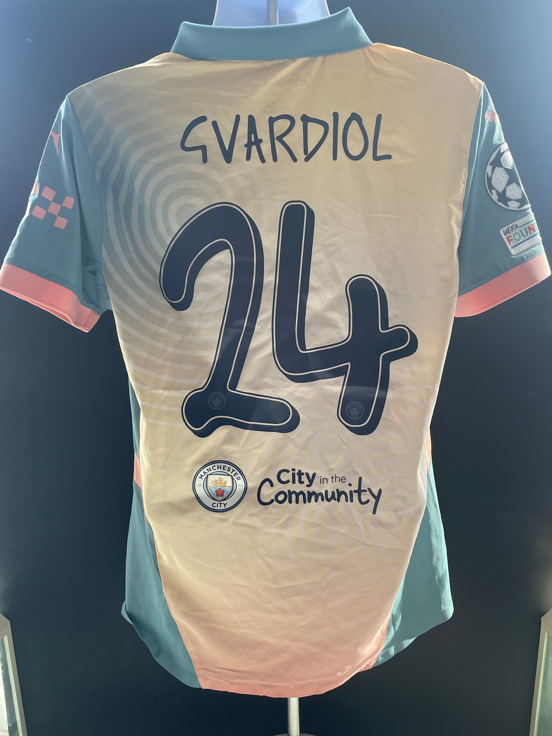 Joško Gvardiol Match-Issue Manchester City 2023/24 Away Shirt