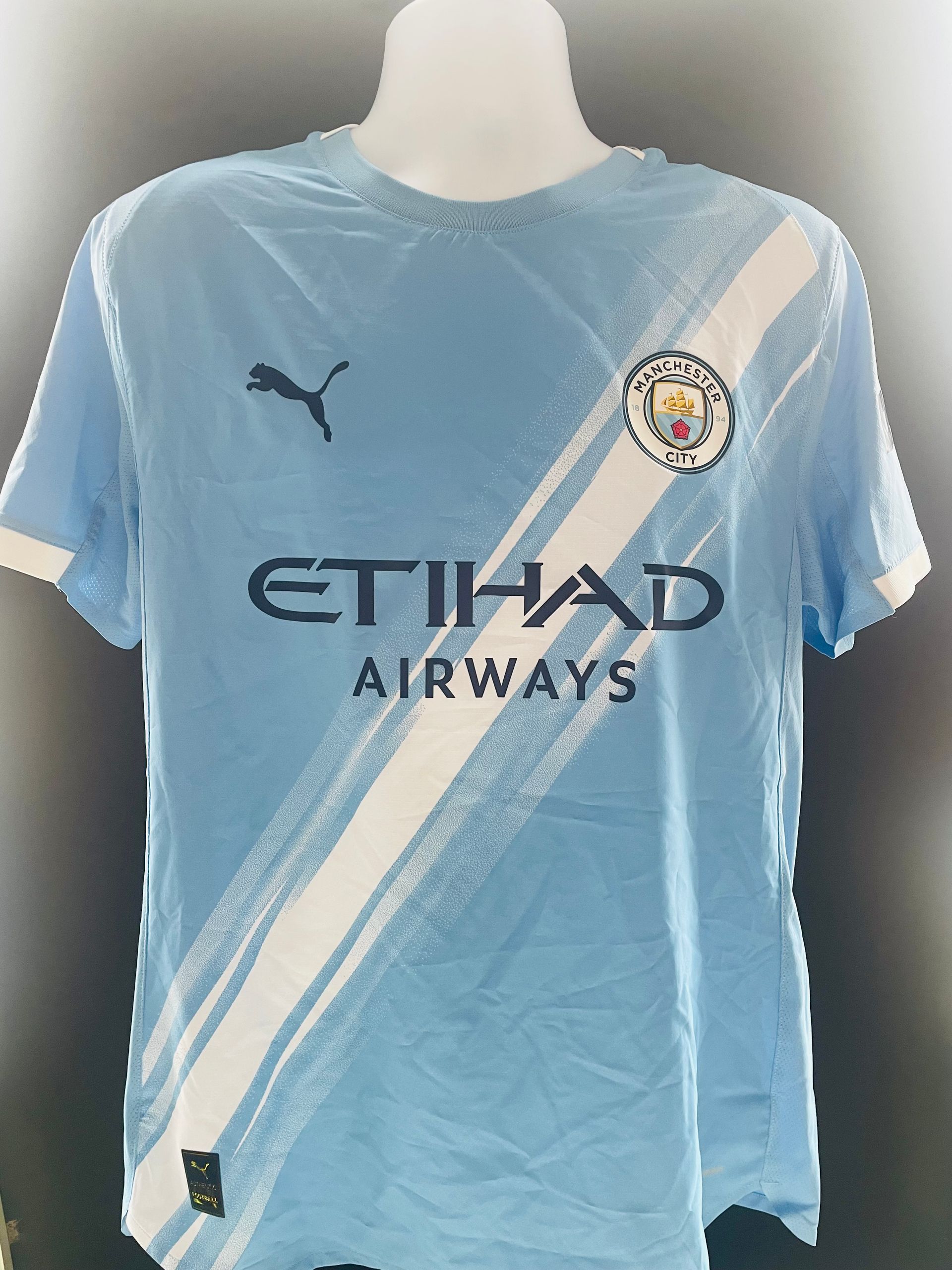 Bernardo Silva Manchester City 2025-26 Signed Replica Home Shirt (With COA)