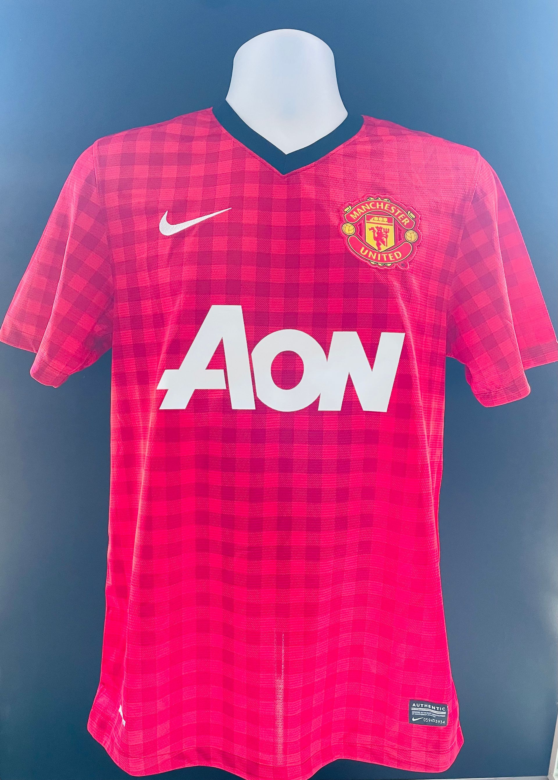 Robin van Persie Signed Manchester United 2012-13 Shirt – Premier League Champion Season
