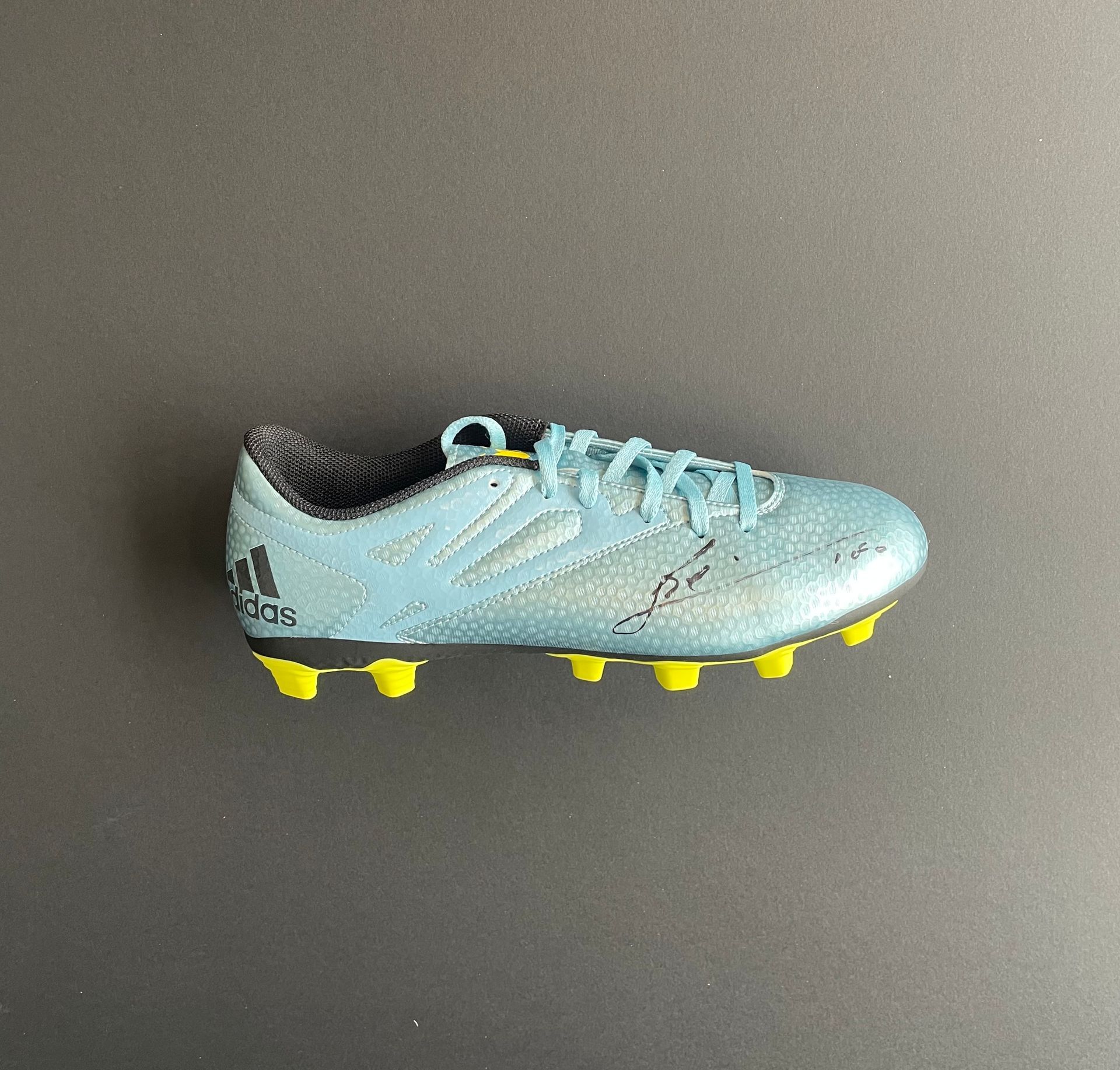 Lionel Messi signed boot