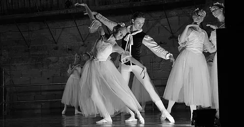 Raija Lehmussaaren Balettikoulu