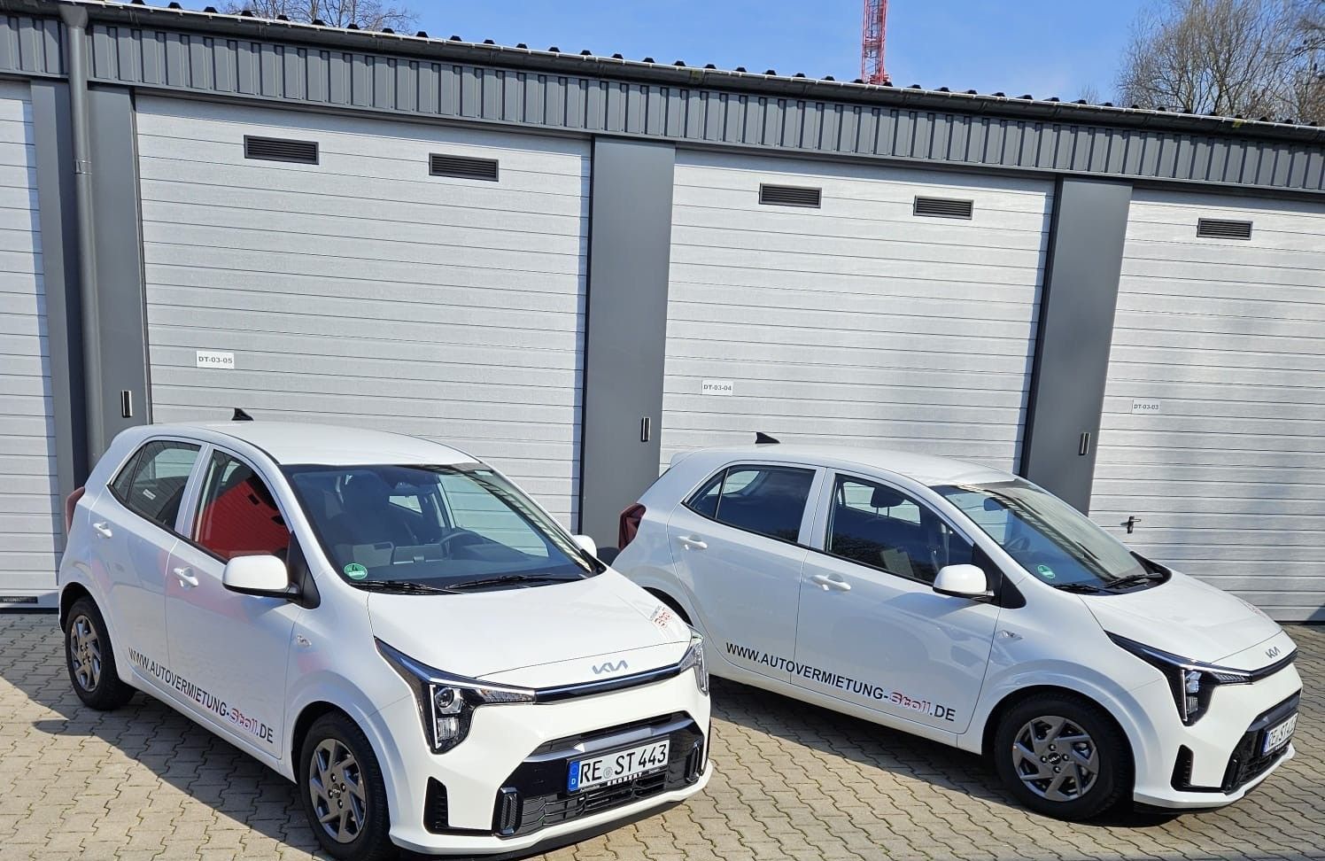 Kleinwagen zur Miete bei Autovermietung Stoll im Außenbereich