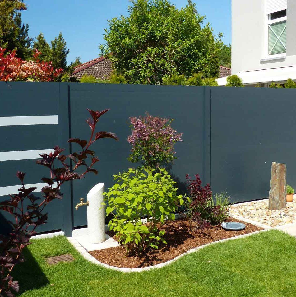 Zaun und Holzarbeiten