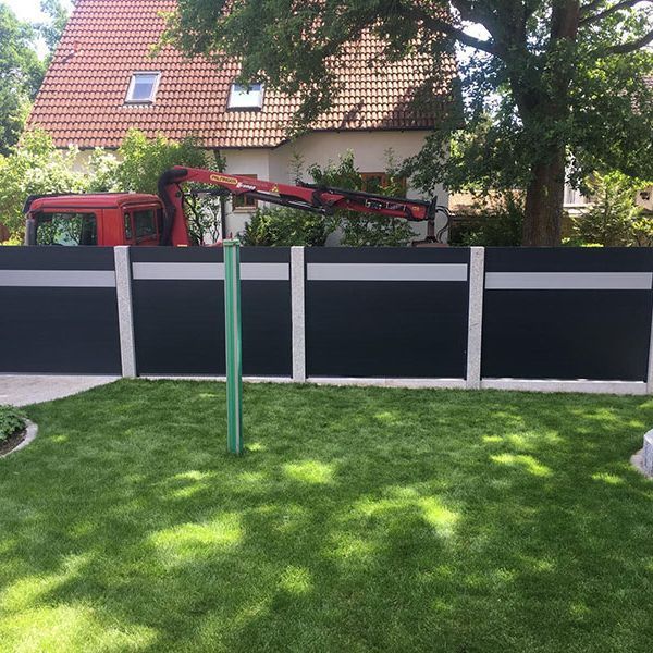 Zaun und Holzarbeiten