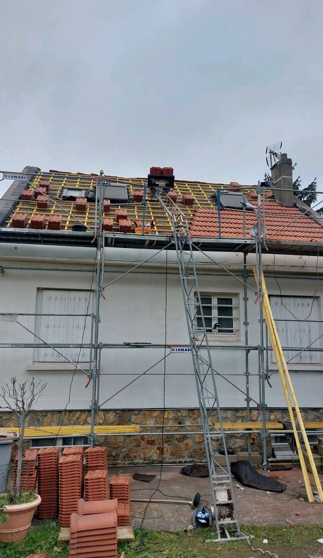 Vers la page Couverture.