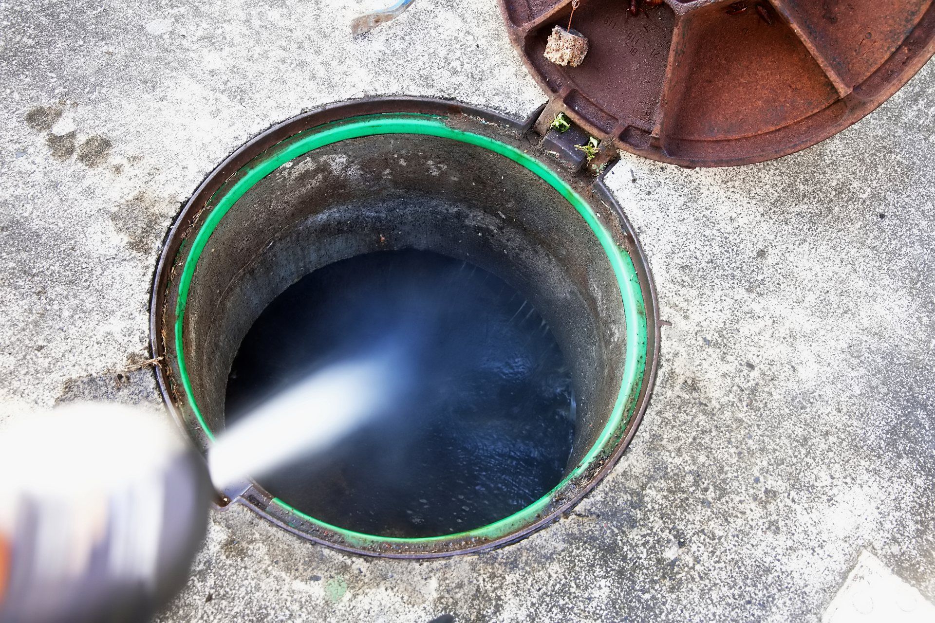 Curage d'une fosse septique