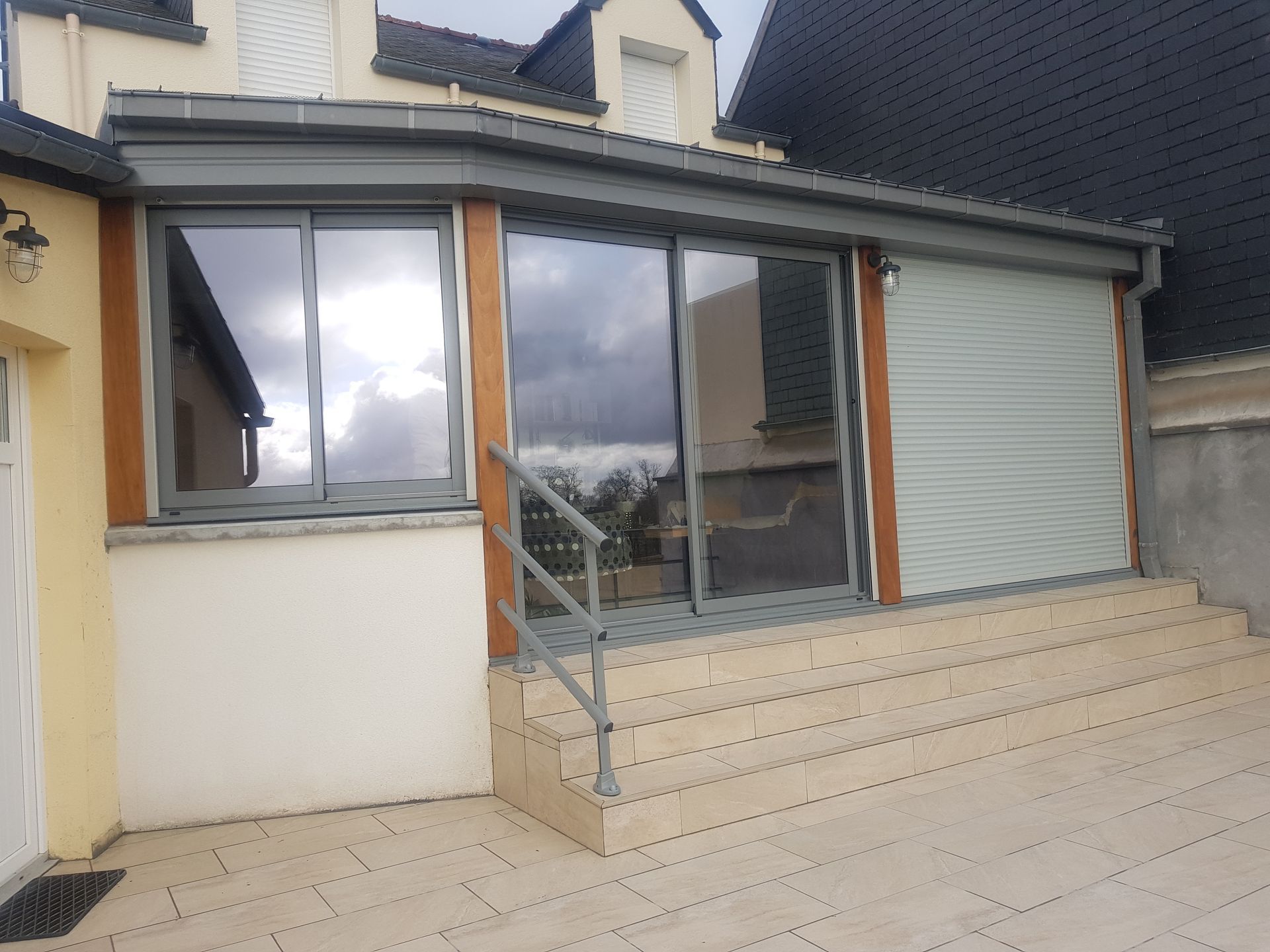 Véranda en oassutre bois exotique