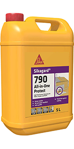 Una botella amarilla de sikagard 790 all in one protect sobre un fondo blanco.