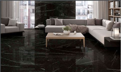 Una sala de estar con un sofá y una mesa de café.