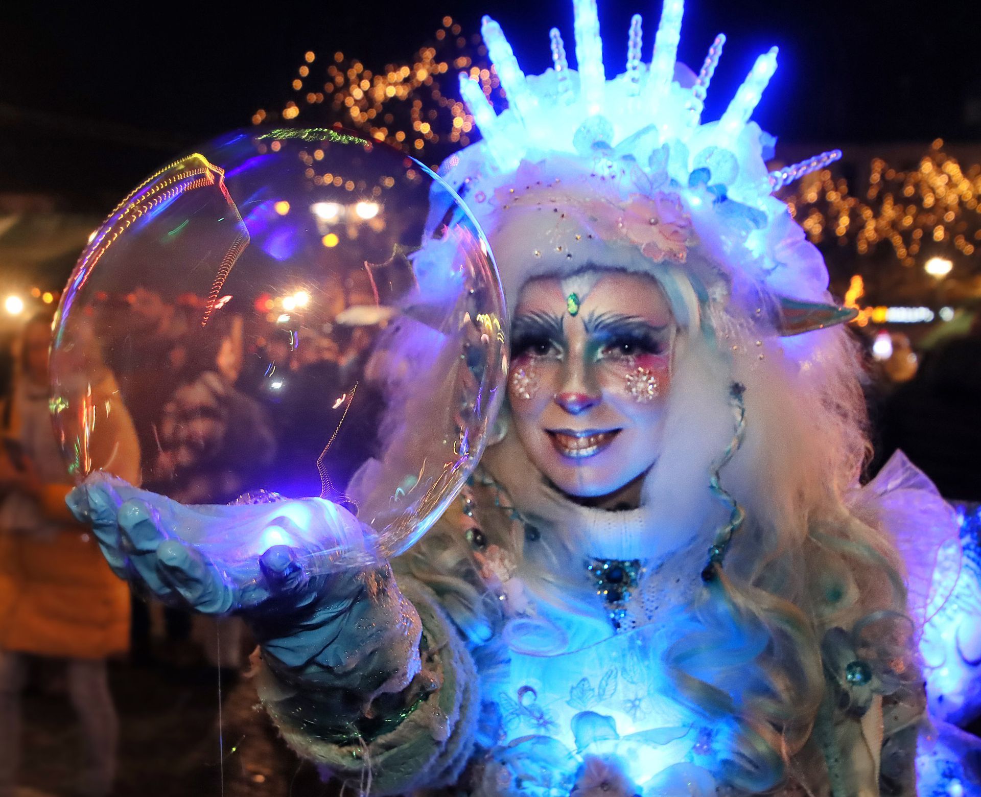 Burg Stettenfels erstrahlt beim 13. Mittelalterlichen Adventsmarkt wieder in historischem Gewand: Za