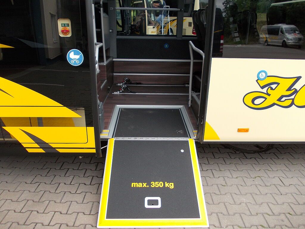 Bus Rollstuhlrampe