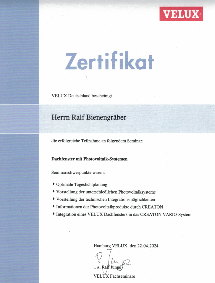 VELUX-Zertifikat für Ralf Bienengräber über die Teilnahme an einem Schulungsseminar zum Thema Dachfenster mit Photovoltaikanlagen.