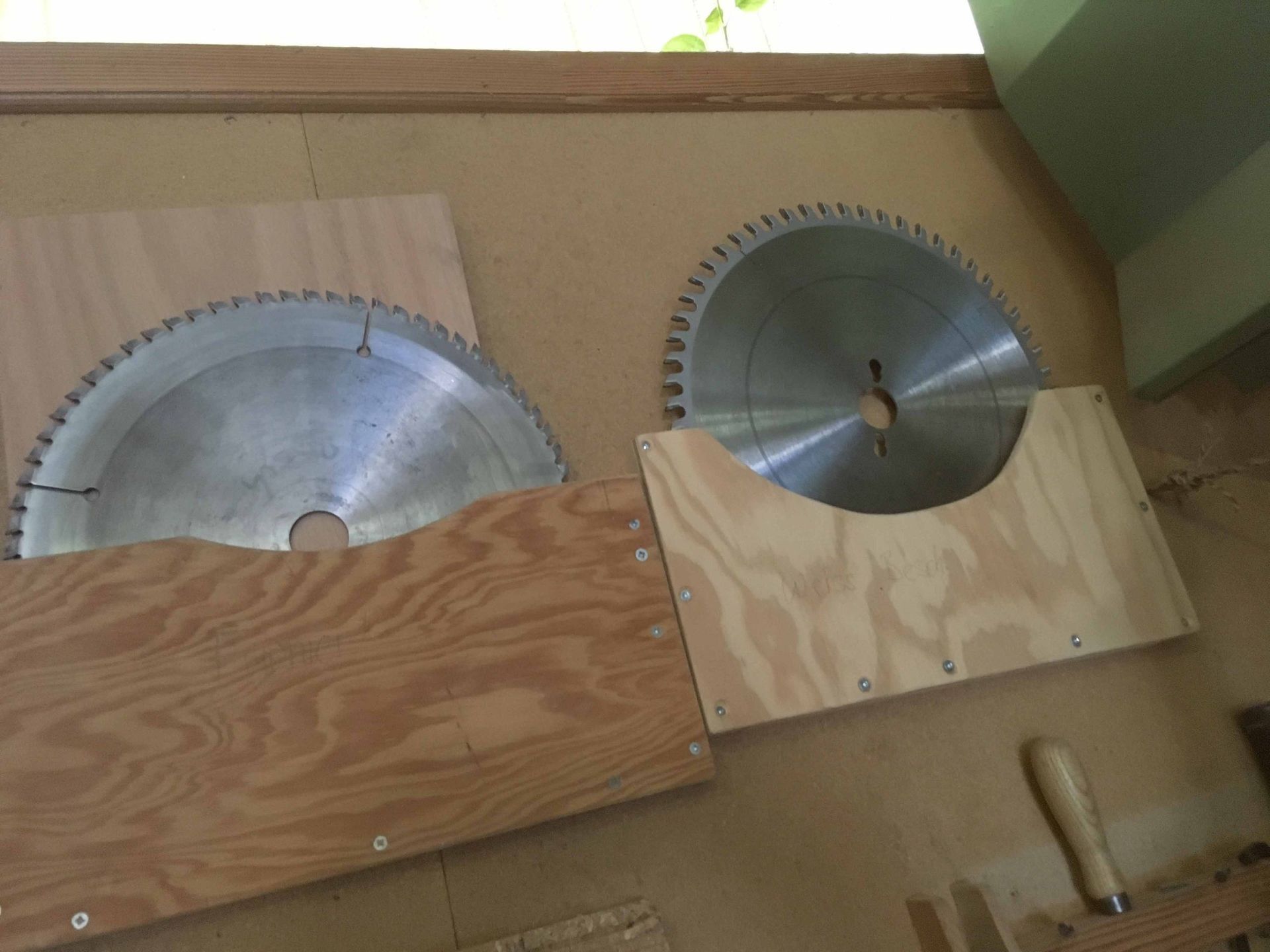 Schreiner - Schreinerei Brönimann - Kesswil