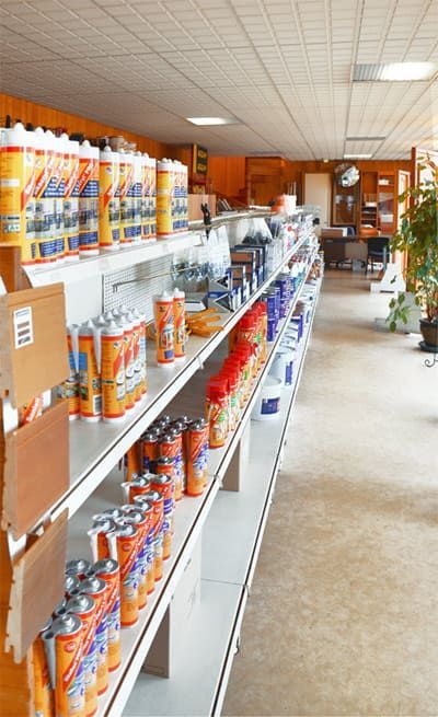 Etagères de présentation de produits