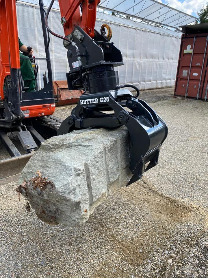 Greifer zu U27 Gunzenhauser Gartenbau GmbH Gelterkinden