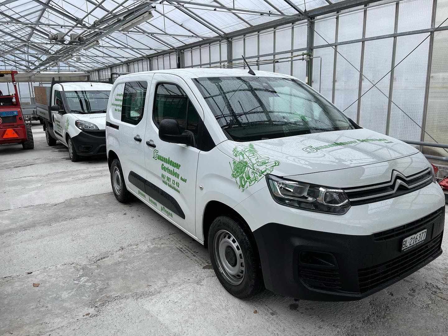 Bauführerfahrzeug Gunzenhauser Gartenbau GmbH Gelterkinden