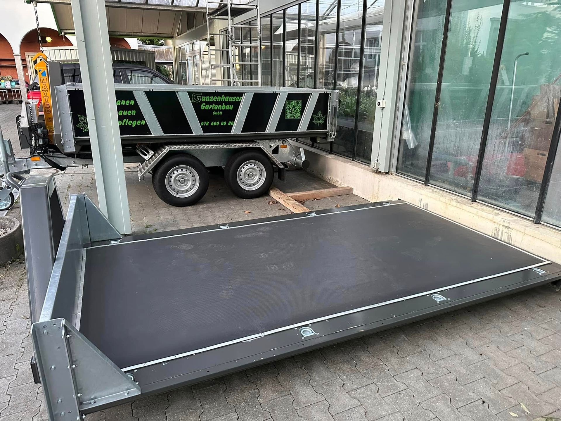 Transportplattform Gunzenhauser Gartenbau GmbH Gelterkinden
