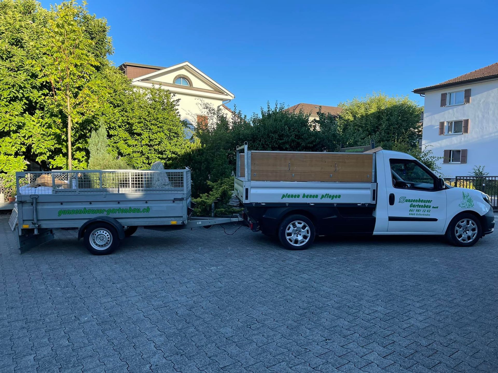Anhängerzug Gunzenhauser Gartenbau GmbH Gelterkinden