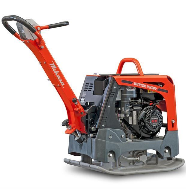 Vibroplatte gross Gunzenhauser Gartenbau GmbH Gelterkinden